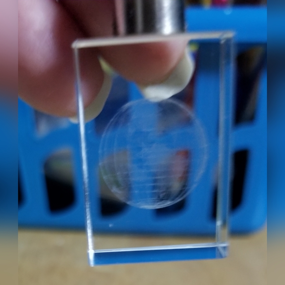 Crystal Earth LED Light Keychain - Picture 12 of 16